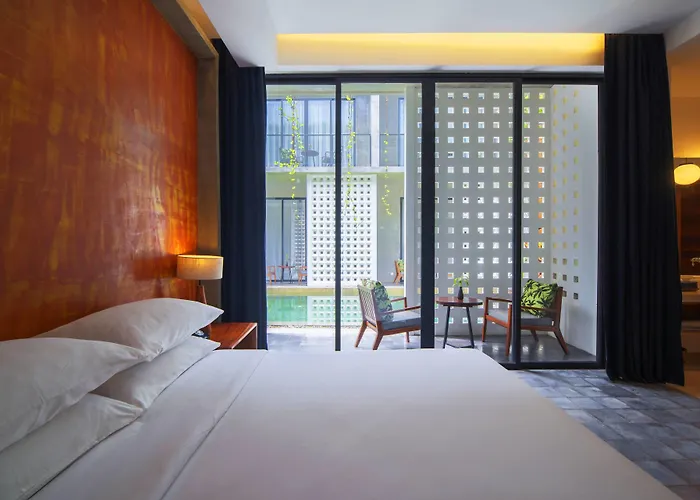 Solitaire Kamreuk Hotel